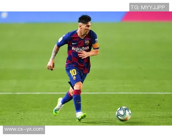 足球变魔术让你惊叹不已的精彩瞬间与不可思议的技巧展示