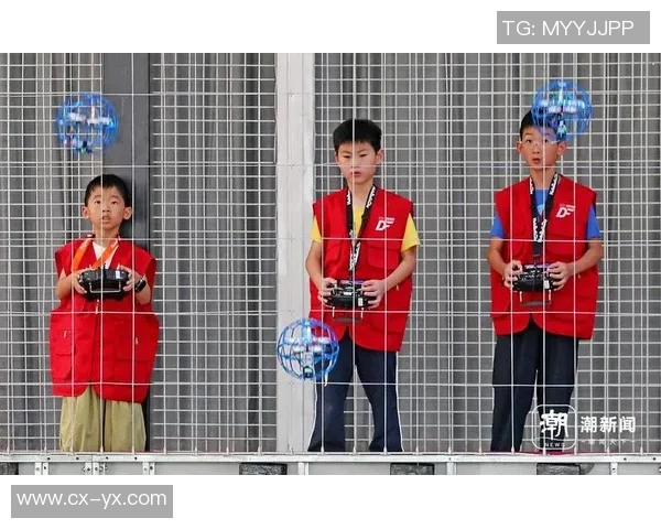 足球球机的魅力与技术创新如何推动青少年足球运动的发展与普及